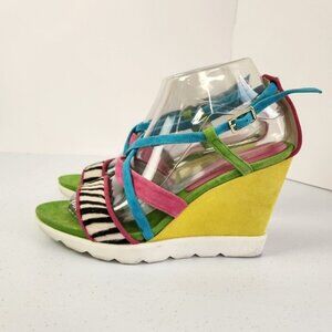 Ramon Tenza | Shoes | Ramon Tenza Gold Wedge Sandals With  Ramon Tenza Wedge Sandals Womens 6 Gold Metallic Lace Platform Slide Spain Euro main image 0